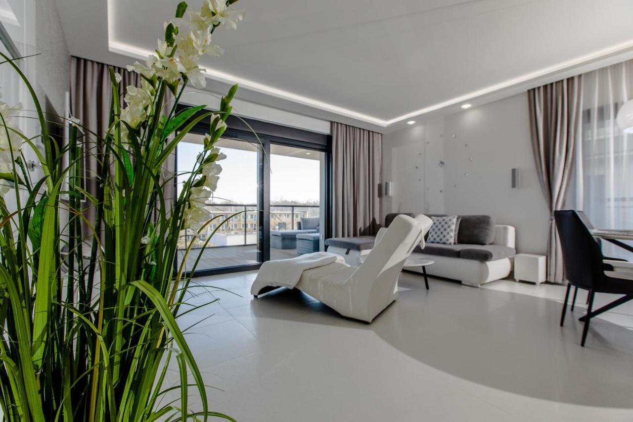 Apartament Luksusowy 23 Gardenia Dziwnow Z Widokiem Na Morze Epapartamenty Kültér fotó